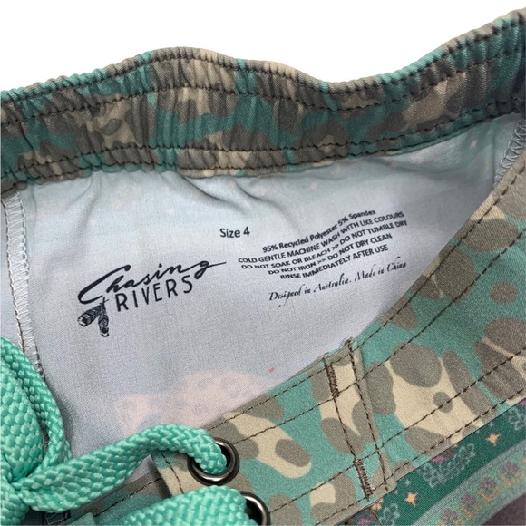 Boho bathing surf short 3T or 4T NWOT - Picture 4 of 5